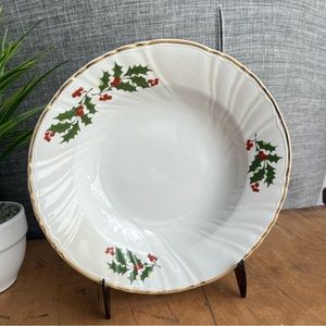 Vintage Christmas Holly & Berries 9” Shallow Bowl Made in Romania ARPO